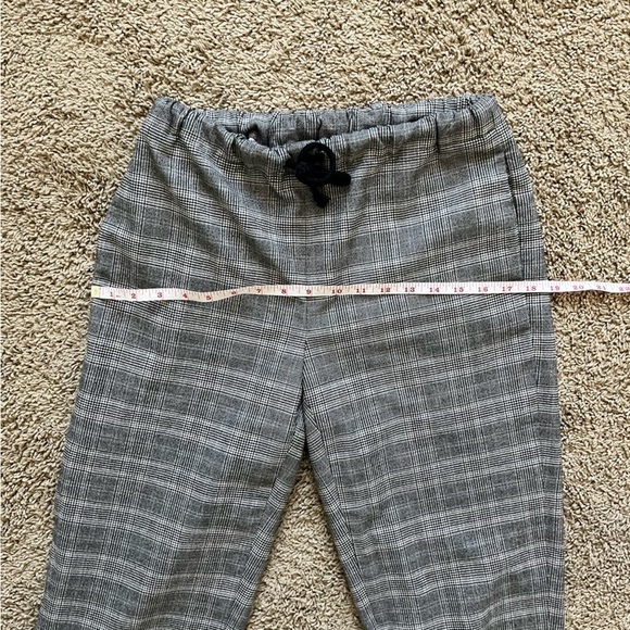 Aritzia Babaton Jimmy Plaid Pant in Herringbone - Picture 14 of 16
